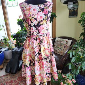 NWOT Lindy Bop Vintage Style Pin Up Audrey Garden Floral  Swing Dress Rockabilly
